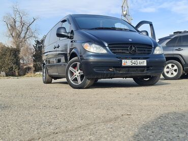 Mercedes-Benz: Mercedes-Benz Vito: 2005 г., 2.2 л, Механика, Дизель, Минивэн
