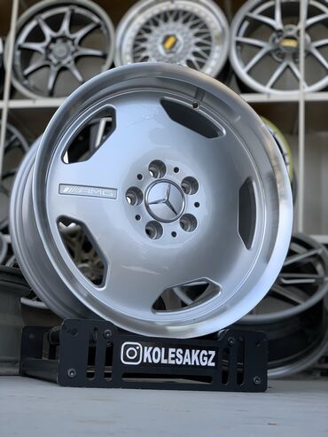 18 диск: Литые Диски R 18 AMG, Комплект, отверстий - 5, Новый