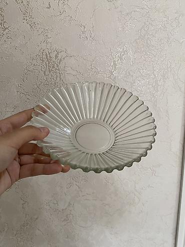 Наборы посуды: Набор разной посуды для дома: кружки, креманки, молочники. Состав: - — 16