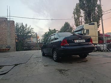sonata d8: Ford Focus: 2001 г., 2 л, Автомат, Бензин, Седан — 4