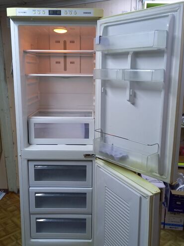 холодильник рефрижератор: Холодильник Samsung, Б/у, Двухкамерный, No frost, 1800 *