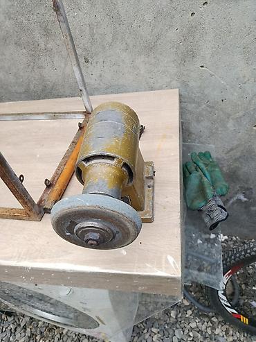 İstehsal avadanlığı: Məhsul: Stolüstü elektrik daşlama aparatı (şlifovka) Təsvir: - — 1