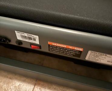 qaçış lenti: Qaçış trenajoru – elektron panel və təhlükəsizlik açarı ilə - Kompakt — 5