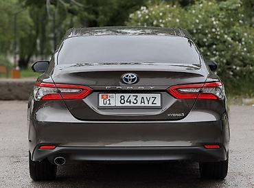 Toyota: Toyota Camry: 2021 г., 2.5 л, Вариатор, Гибрид, Седан — 7
