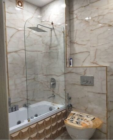 Duş kabinaları, arakəsmələr: Yeni Arakəsmə, Düzbucaqlı, Pulsuz çatdırılma — 12