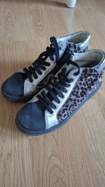 Čizme: Čizme, Massimo Dutti, 40 — 17