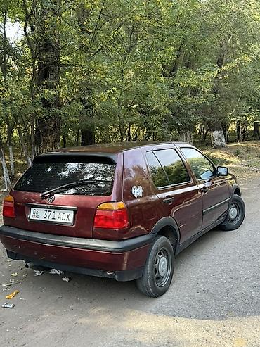 дверная карта гольф 2: Volkswagen Golf: 1993 г., 1.8 л, Механика, Бензин, Хэтчбэк — 7