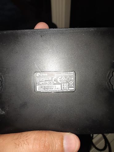 mi adsl modem: 4-5 ay işlənib gigabit switch 8 port 
Tp link TL-SG1008D — 3