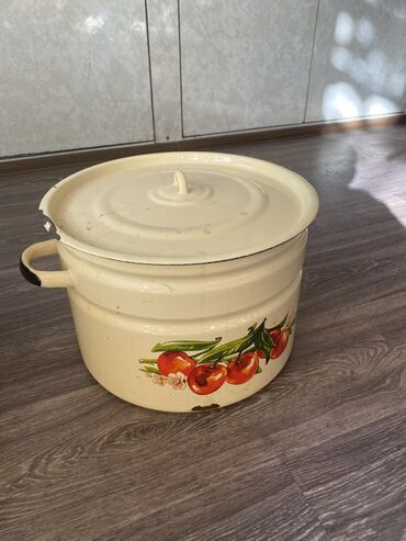 türk sobası fransa: Кастрюля, цвет - Бежевый, СССР