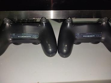 pleystein 4 pro: Sony PlayStation 4 Pro (PS4 Pro) oyun konsolu + 2 ədəd DualShock 4 — 1