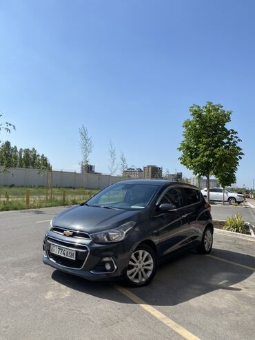 Chevrolet: Chevrolet Spark: 2017 г., 1 л, Автомат, Бензин, Хэтчбэк