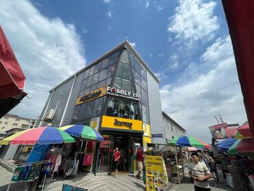 эко магазины в бишкеке: Продаю Магазин Отдельностоящий магазин, 1000 м², Свежий ремонт, Отдельный вход, 3 этаж