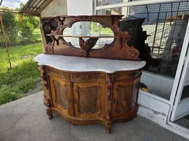 Stilske komode: Odlicno stanje dobro ocuvano. Duzina 160 cm Dubina 70 cm Visina 170 cm na lalafo.rs — 15 Stilske komode: Odlicno stanje dobro ocuvano. Duzina 160 cm Dubina 70 cm Visina 170 cm — 15