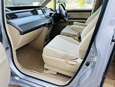 2 моно: Honda Stepwgn: 2006 г., 2 л, Автомат, Бензин, Минивэн — 8