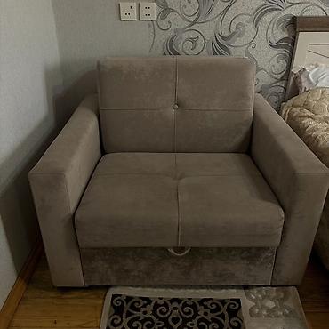 Divanlar: Divan-kravat, İşlənmiş, Açılan, Bazalı, Parça, Çatdırılma yoxdur — 1