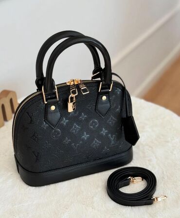 louis vuitton torbe nova kolekcija: Torba oko struka, Louis Vuitton, Materijal: Koža