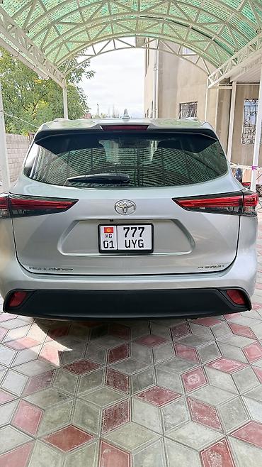 Toyota: Toyota Highlander: 2020 г., 3.5 л, Бензин — 3