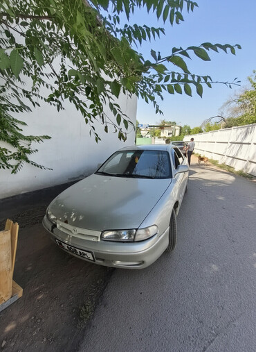 Mazda: Mazda Cronos: 1992 г., 2 л, Механика, Бензин, Хэтчбэк — 2