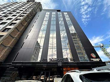 южный мкр: Сдаю Офисный кабинет: 87 м², В бизнес центре, С ремонтом — 3