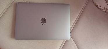 macbook çanta: Yeni Apple MacBook, 13.3 ", Apple M1, 256 GB, Ünvandan götürmə