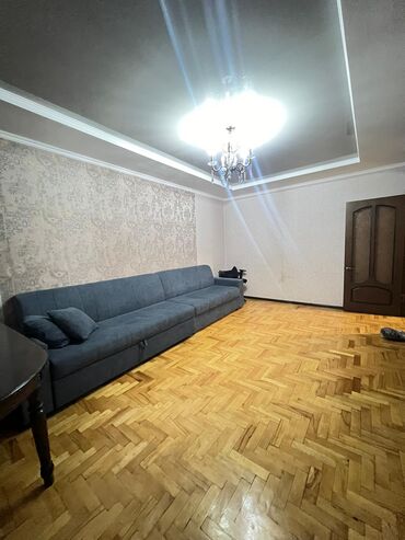 аренда квартир на долгий срок по дешевле: 3 бөлмө, Менчик ээси, Чогуу жашоосу жок, Толугу менен эмереги бар