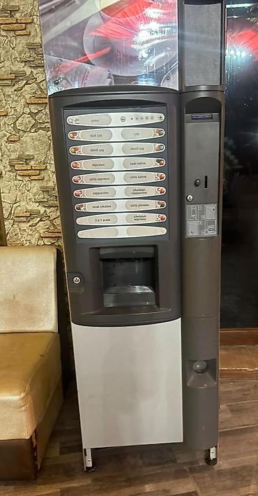 Kod 2442 Qəpiklə işliyən kofe aparati satilir 2000 azn Unvan Mərdəkan