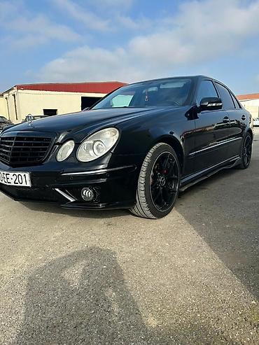 Mercedes-Benz: Mercedes-Benz E-Class: 3.2 l | 2004 il Sedan — 7
