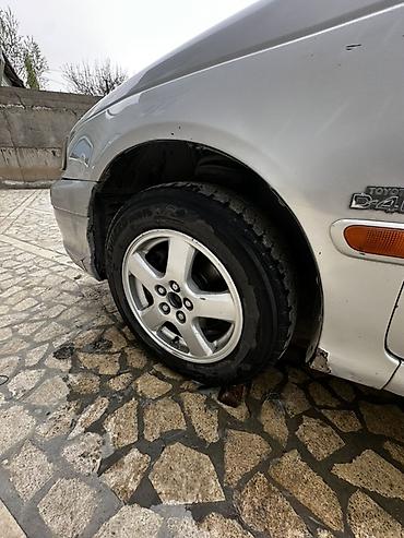 camri 70: Toyota Avensis: 2002 г., 2 л, Механика, Дизель, Универсал — 10