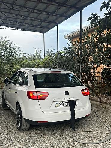 satılık araba: Seat Ibiza: 1.4 l | 2013 il 86000 km Universal — 2