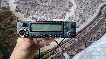 ses dinleyici cihaz: Yosan Stealth 5 CB/radio stansiyası - Model: YOSAN Stealth 5 - Ön — 1