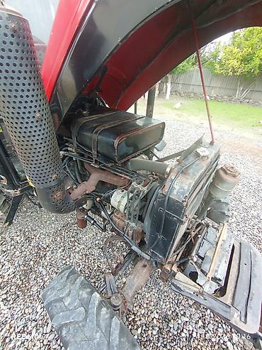 turbo.az avtomobil: Traktor idyal veziyetdedir — 1
