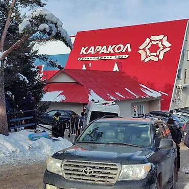 Такси: 🚖 Туристические поездки по Иссык-Кулю | Уютный минивэн и опытный — 8