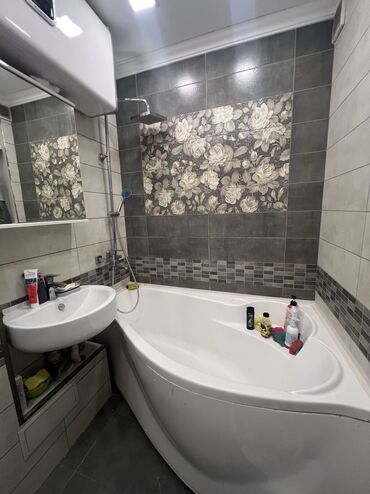 Продажа квартир: 3 комнаты, 64 м², 106 серия, 3 этаж, Евроремонт — 3