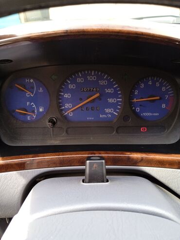 автомобиль daihatsu: Daihatsu Terios: 1999 г., 1.3 л, Механика, Бензин, Кроссовер