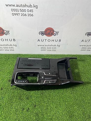 Центральная консоль Kia k7 YG 3.0 LPI 2017 (б/у)