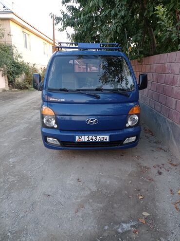 задний двер: Hyundai Porter: 2017 г., 2.5 л, Автомат, Дизель, Пикап