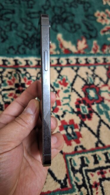 Apple iPhone: IPhone 12 Pro, 128 ГБ, Графит, Чехол, 78 % — 6