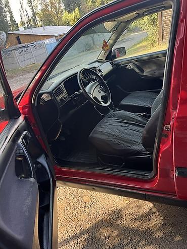 партнер машина: Volkswagen Golf: 1993 г., 1.8 л, Механика, Газ, Хэтчбэк — 5