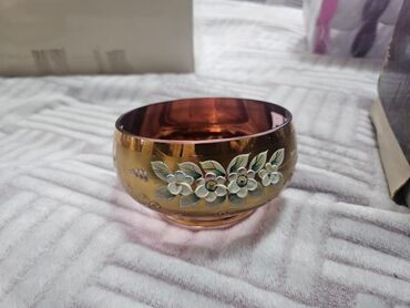 Digər dəstlər və servizlər: Zər ifa incəsənəti üslubunda dekorativ şüşə dəst - Tərkib: 1 ədəd iri — 4