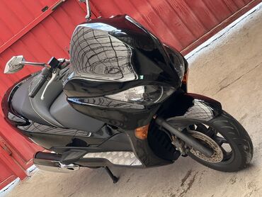 хонда скутер: Макси скутер Honda, 250 куб. см, Бензин, Б/у