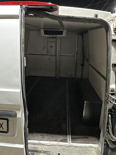 Транспорт: Mercedes-Benz Vito: 2009 г., 2.2 л, Дизель — 7