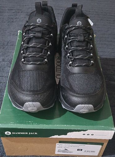 eqa shoes ecemi unvan: Hammer Jack firmasından idman ayaqqabısı. 42 razmerdir