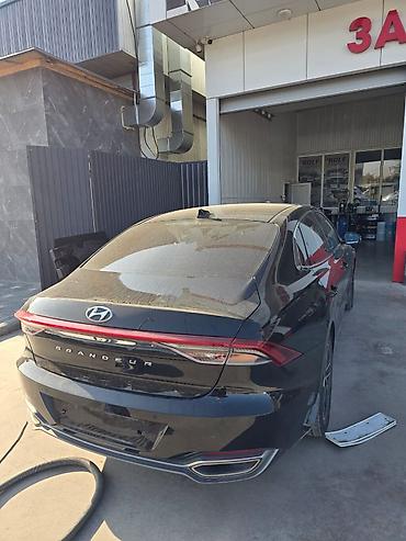 sonata nurais: Hyundai Grandeur: 2021 г., 3 л, Автомат, Газ, Седан — 5