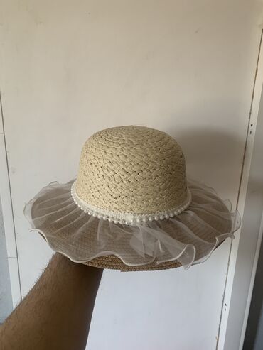 Baş geyimləri: Uşağ üçün şlyapalar . Satışları 15 azn olub və hal hazırda 5 AZN. Maya — 3