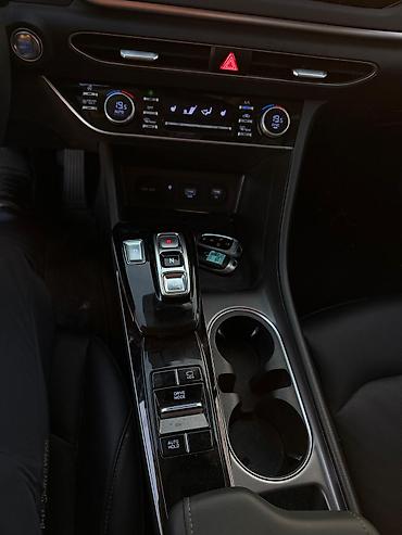 elantra 2022: Hyundai Sonata: 2022 г., 2 л, Автомат, Бензин, Седан — 5
