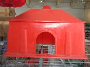 отходы для свиней: Пластиковый домик для поросят, Преимущества использования домика