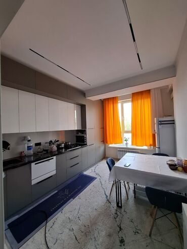 продажа дома район баялинова: 2 комнаты, 49 м², Элитка, 2 этаж, Дизайнерский ремонт