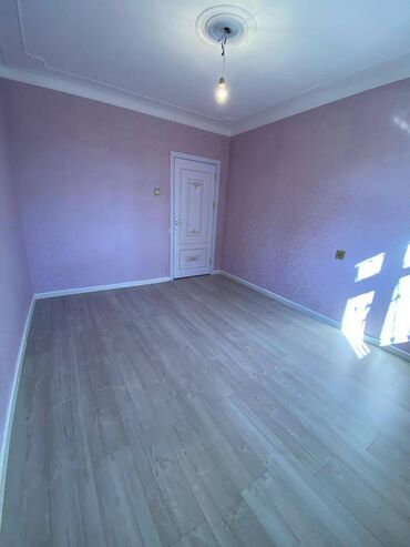 Köhnə tikili: Bakı, Qaraçuxur qəs., 4 otaqlı, Köhnə tikili, 99 kv. m — 4