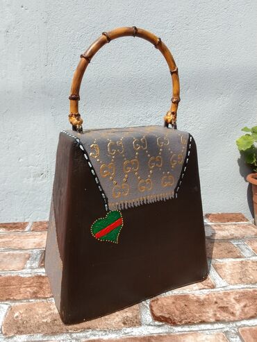 Fiqurlar: Fiqur, rəng - Qəhvəyi — 5