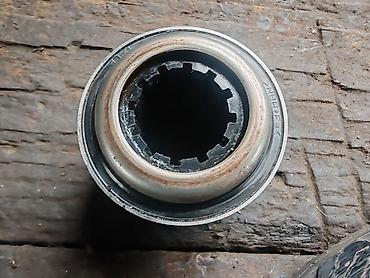 apatin auto delovi: Set kvacila Lada 2121,21213,21214 Niva,7 Riva br.1. Polovno, gotovo — 8